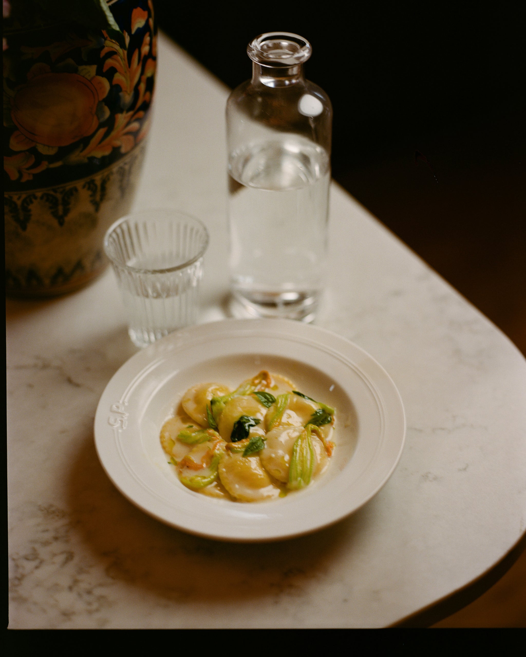Métier SP Embossed Bowl / Set of 12