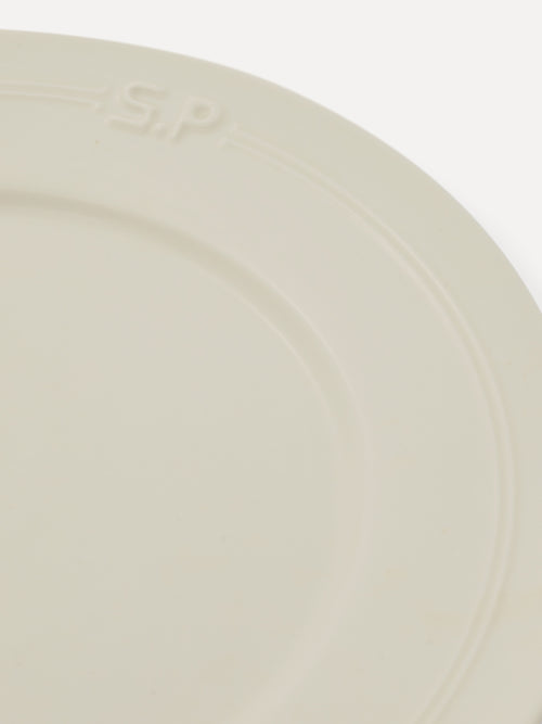 Métier SP Embossed Dinner Plate / Set of 2