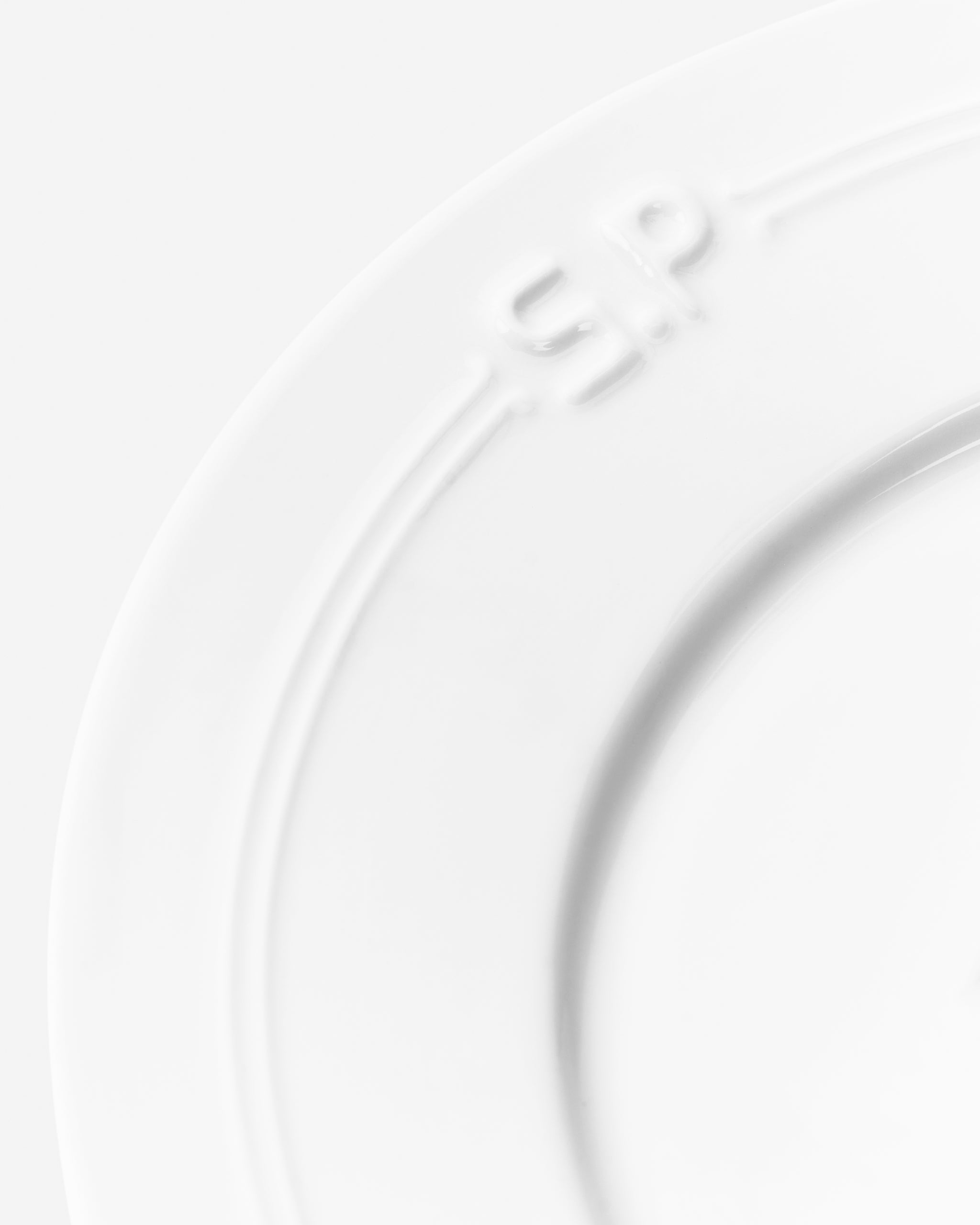 Métier SP Embossed Dinner Plate / Set of 6