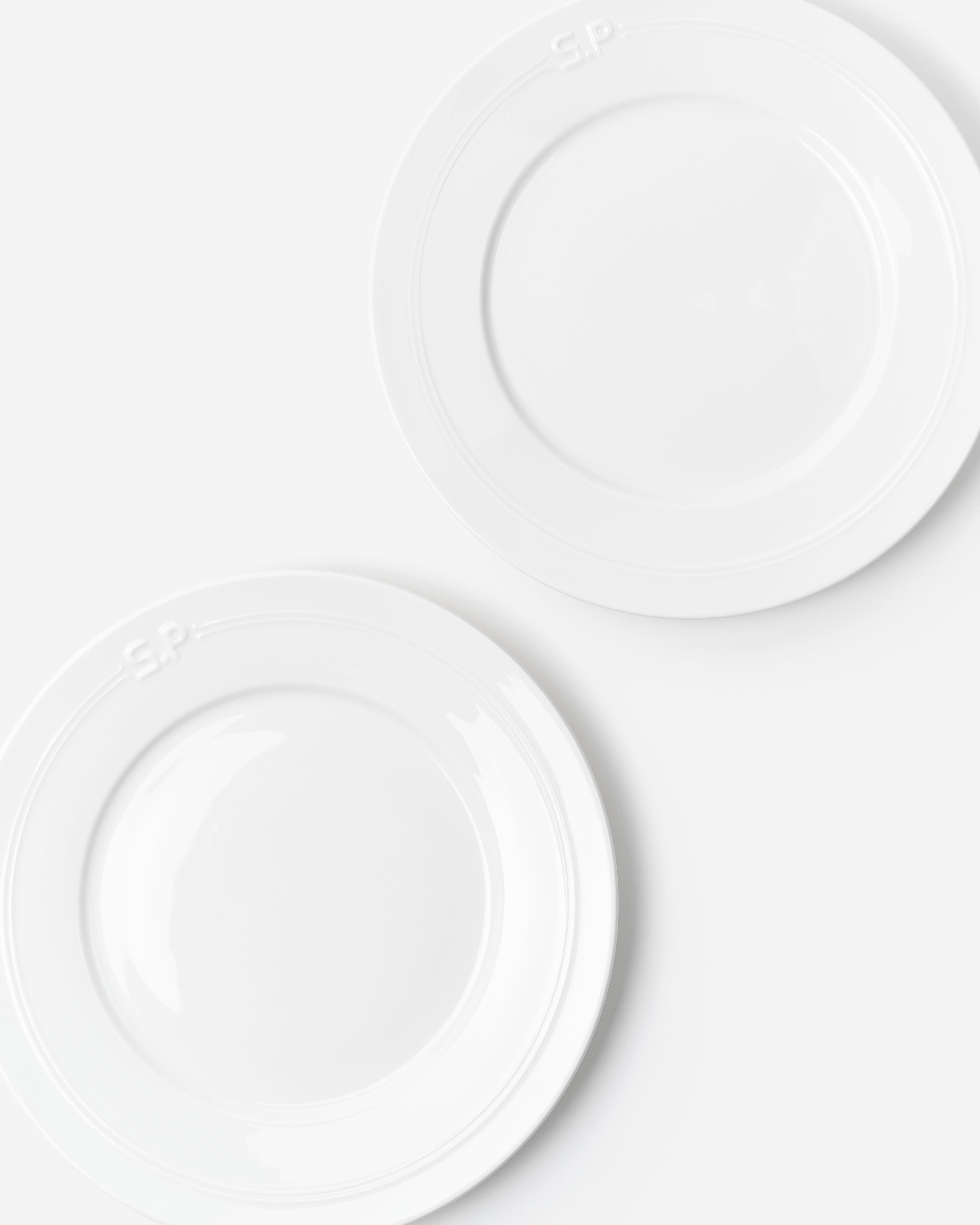 Métier SP Embossed Lunch Plate / Set of 6