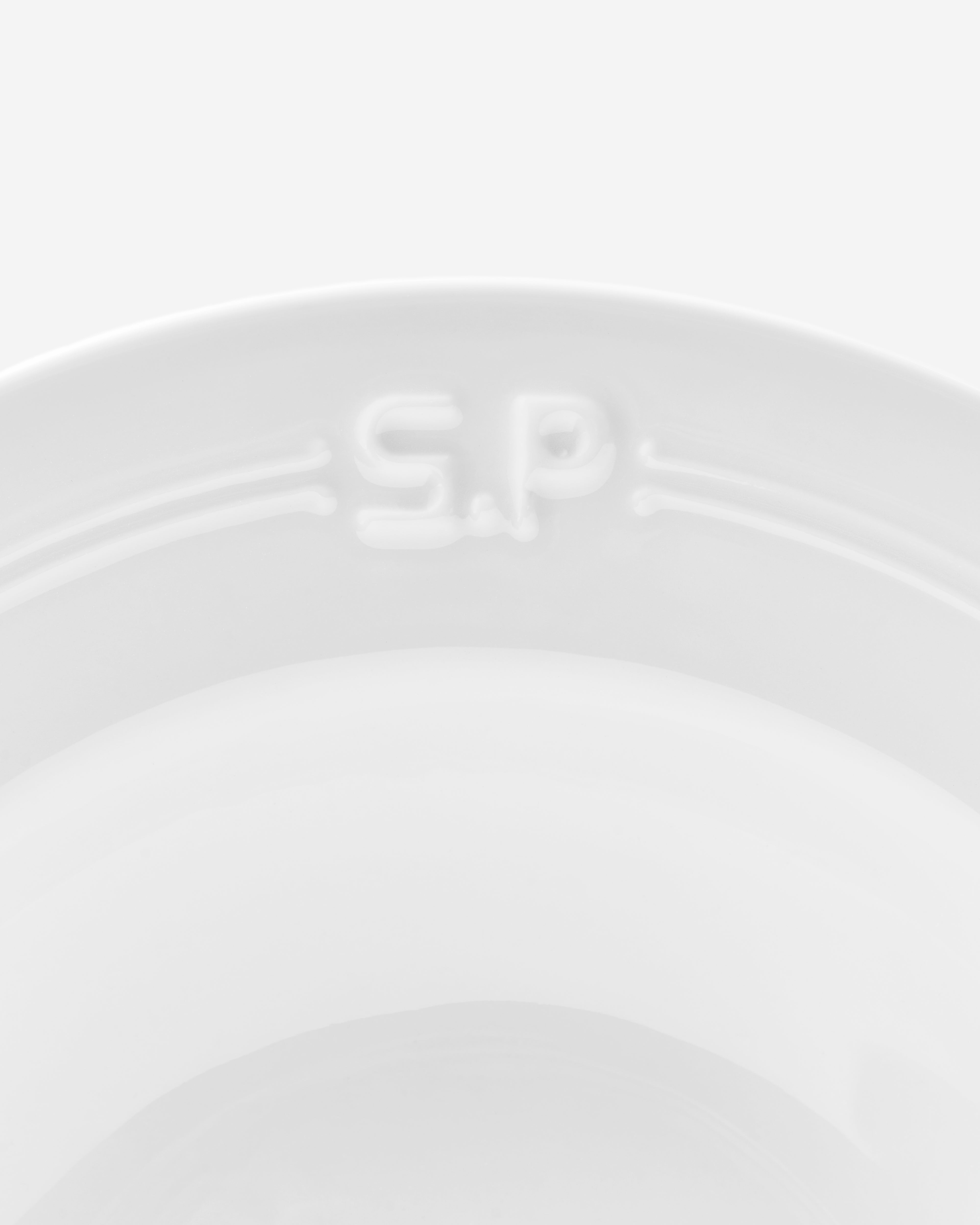 Métier SP Embossed Lunch Plate / Set of 6